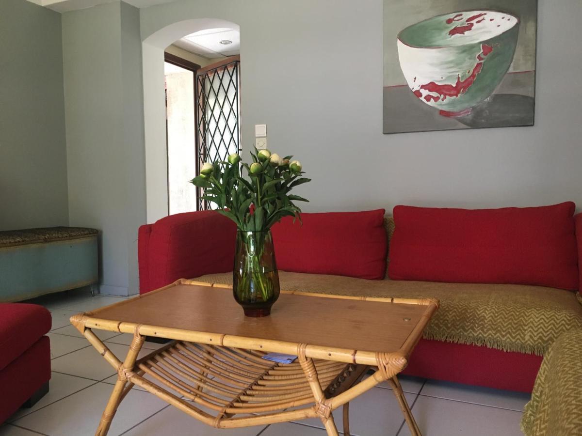 2 Appartements Calmes Frejus Bagian luar foto