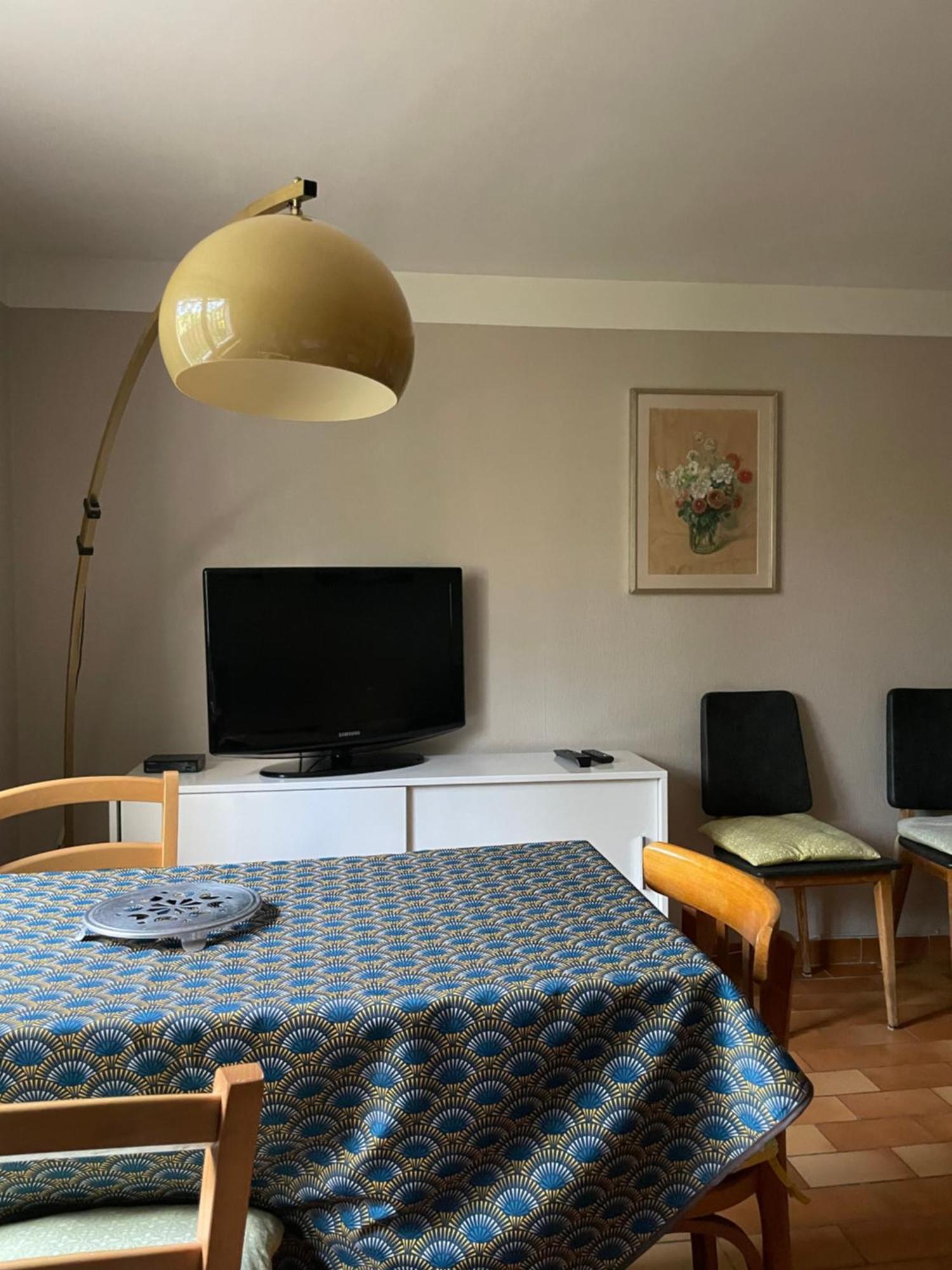 2 Appartements Calmes Frejus Bagian luar foto